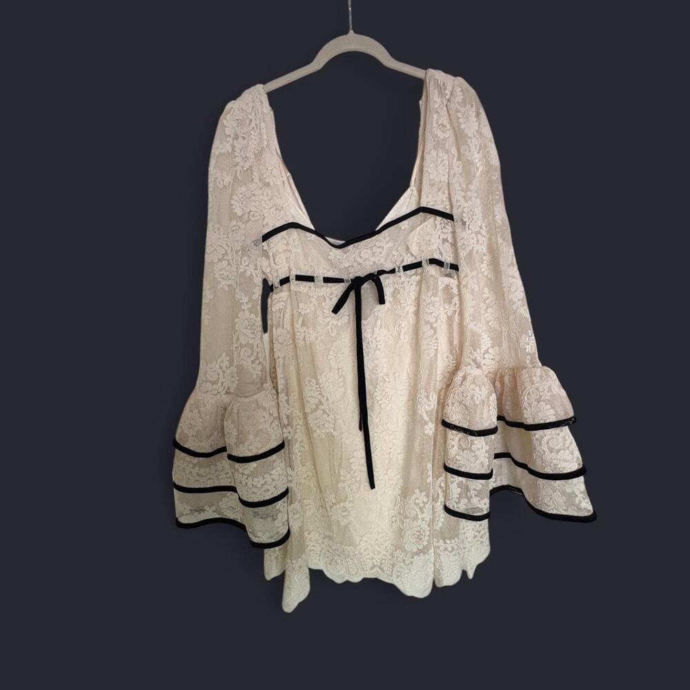 For love and lemons cream